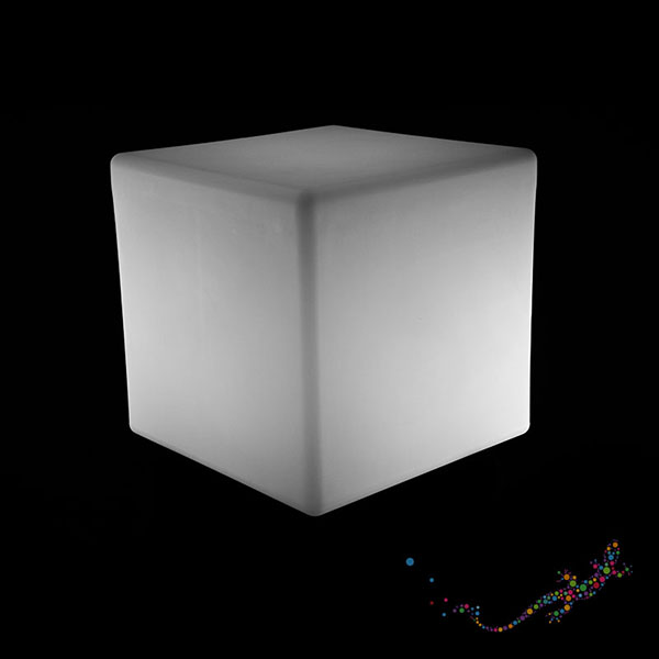 09_moebel_wuerfel_02